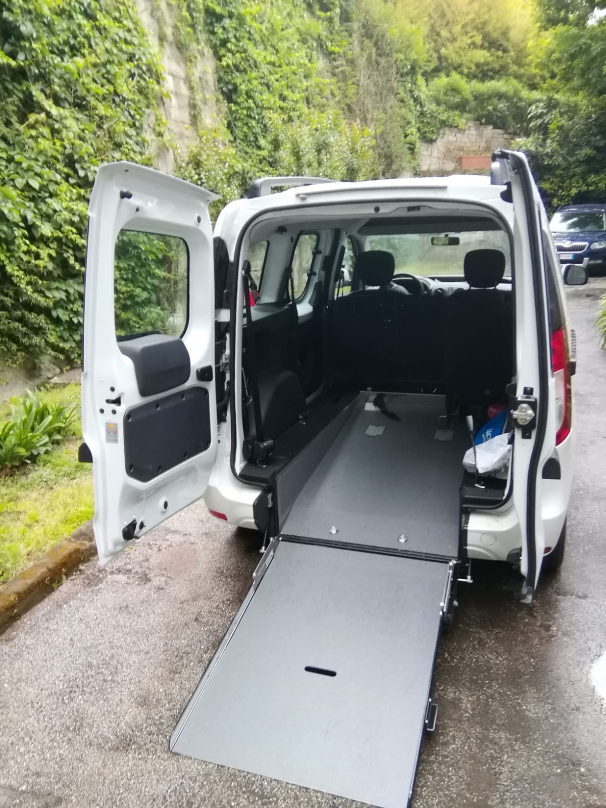 9d422130-49f2-4ac7-9591-aec113a368f9